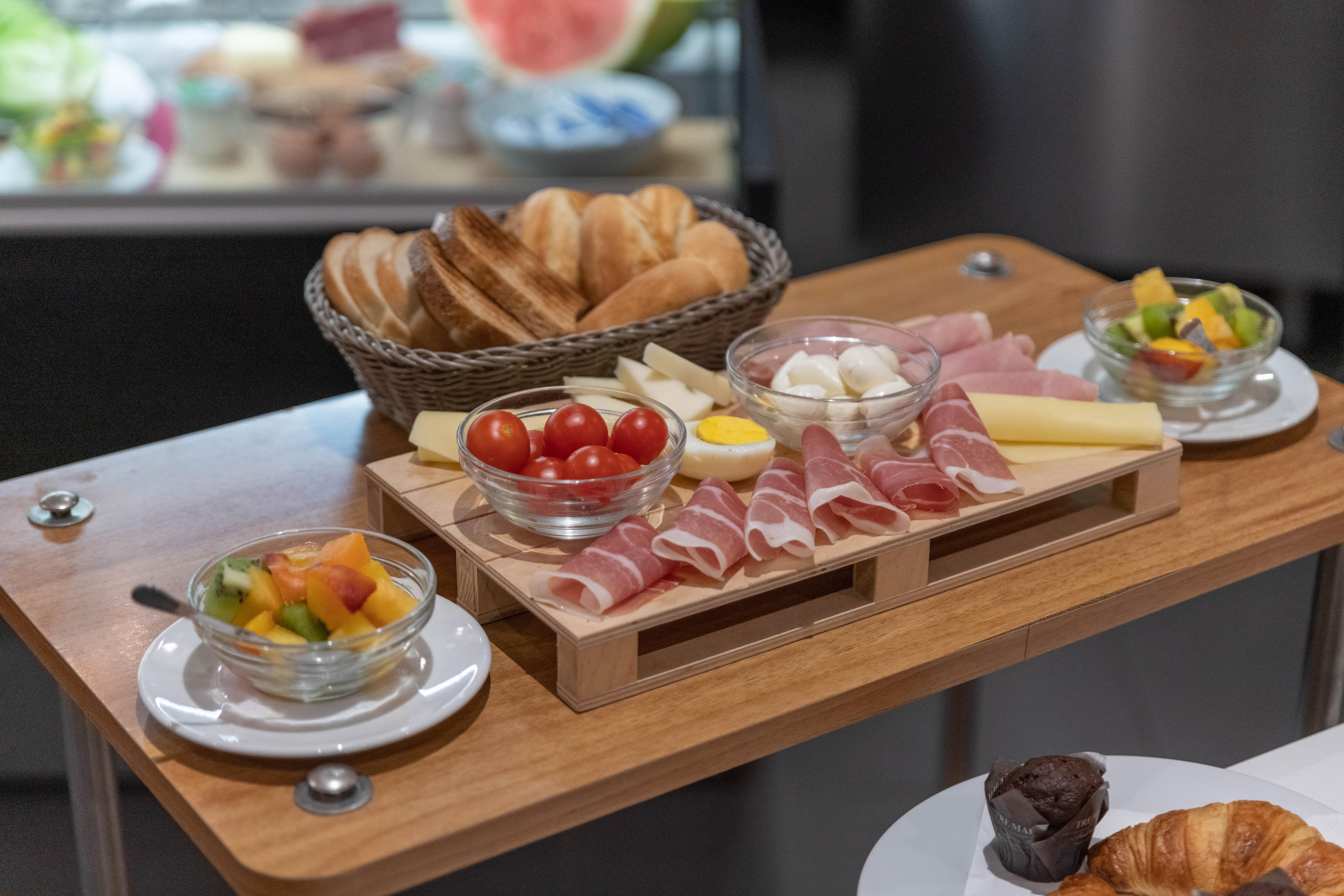 Trevi Palace Hotel Рим Екстер'єр фото